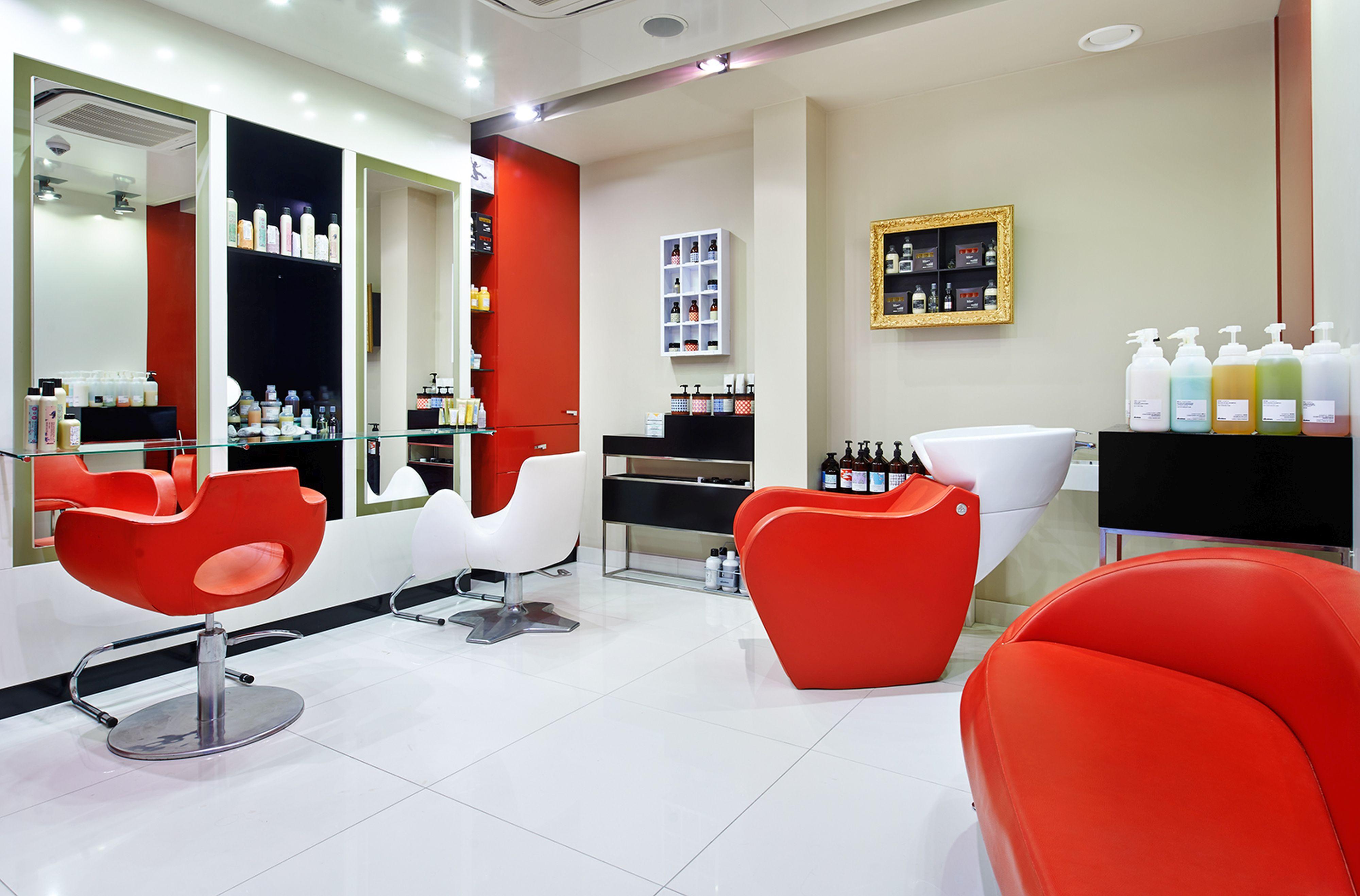 Marine Hotel By Zdrojowa Kołobrzeg Exterior foto A hair salon in Dubai