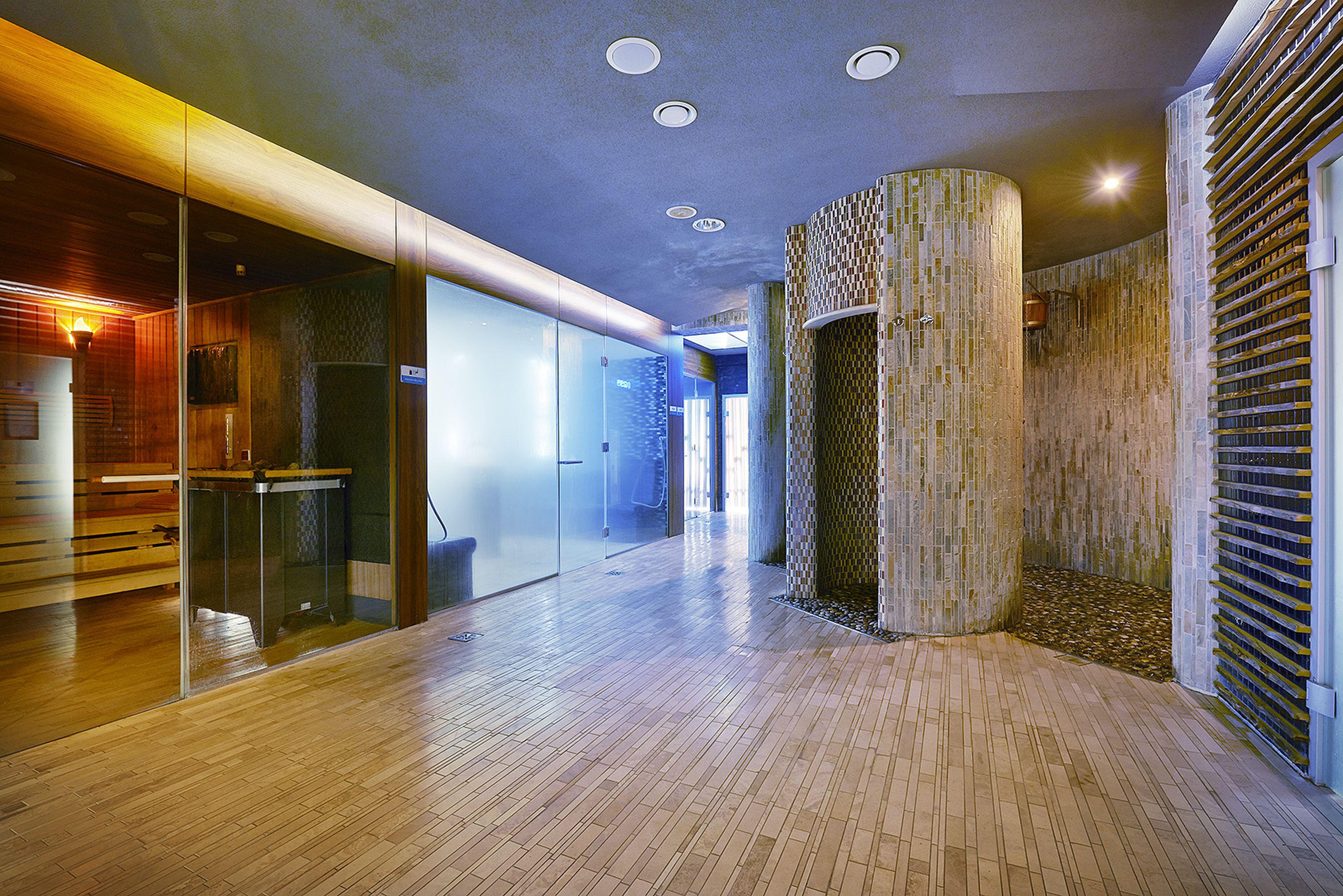 Marine Hotel By Zdrojowa Kołobrzeg Exterior foto Interior of the hotel